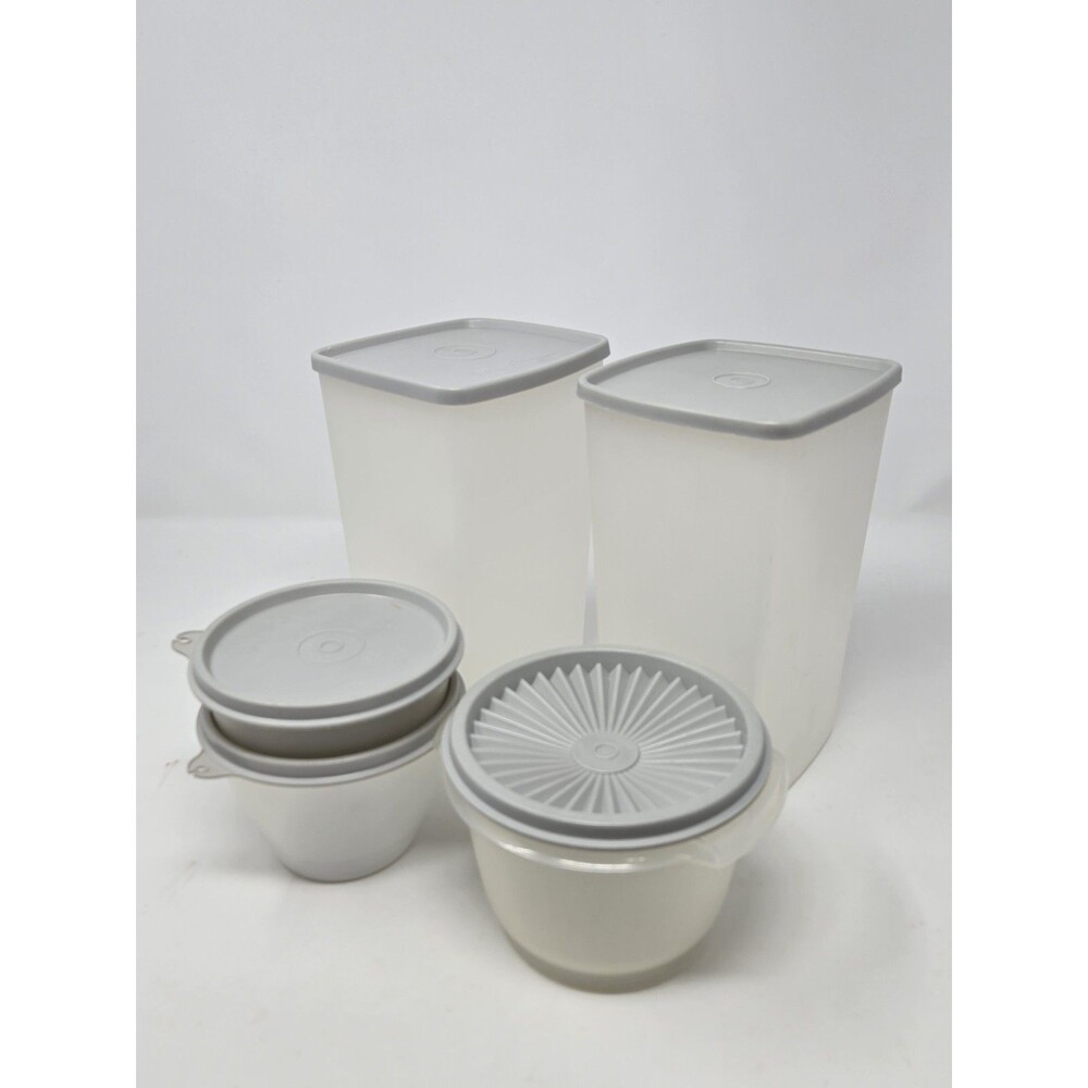 VINTAGE TUPPERWARE MISC LOT OF 10 GREY SILVER LIDS FOOD STORAGE CONTAINERS 1990S